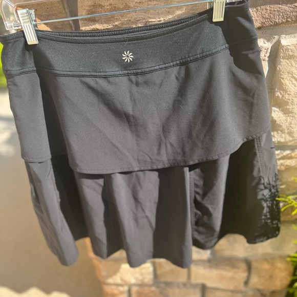 Athleta Wherever Skort - Picture 4 of 11